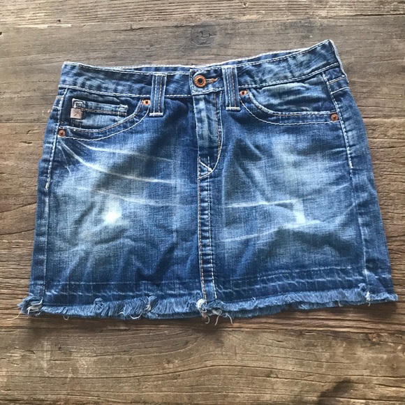Big Star Dresses & Skirts - Big Star Casey Frayed Hem Jean Skirt size 26